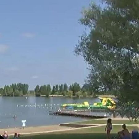 Studio Sur La Plage Des Dagueys Libourne Εξωτερικό φωτογραφία